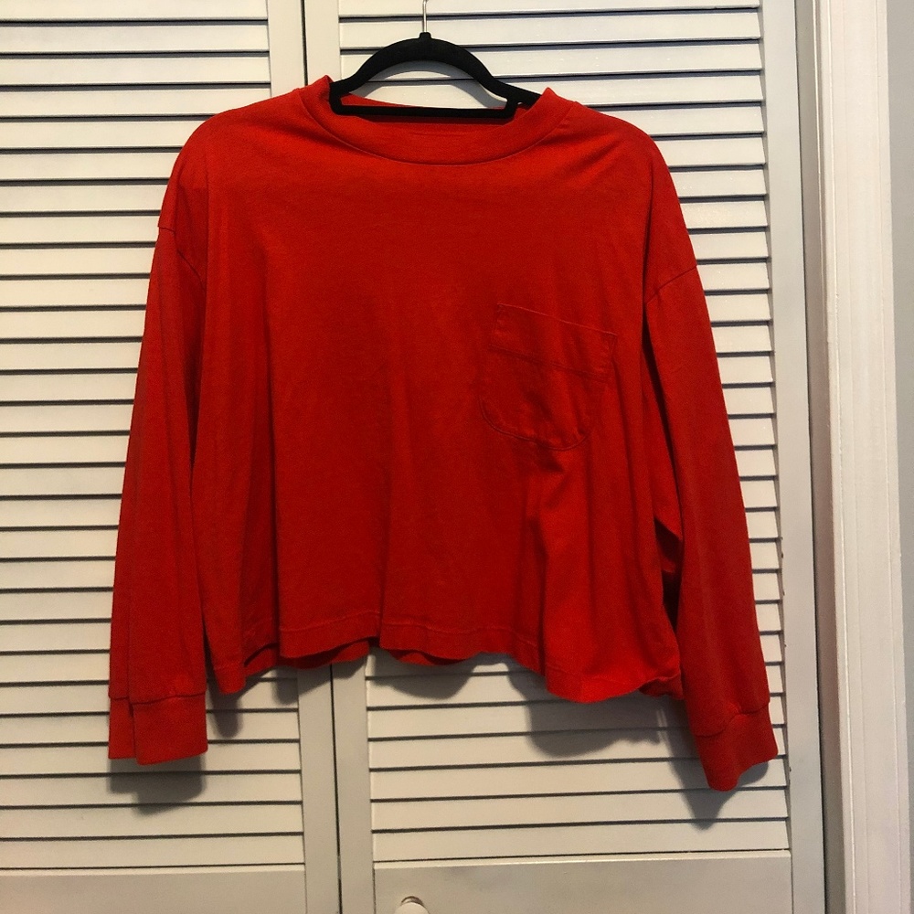 Red Crop Long Sleeve with Pocket XL